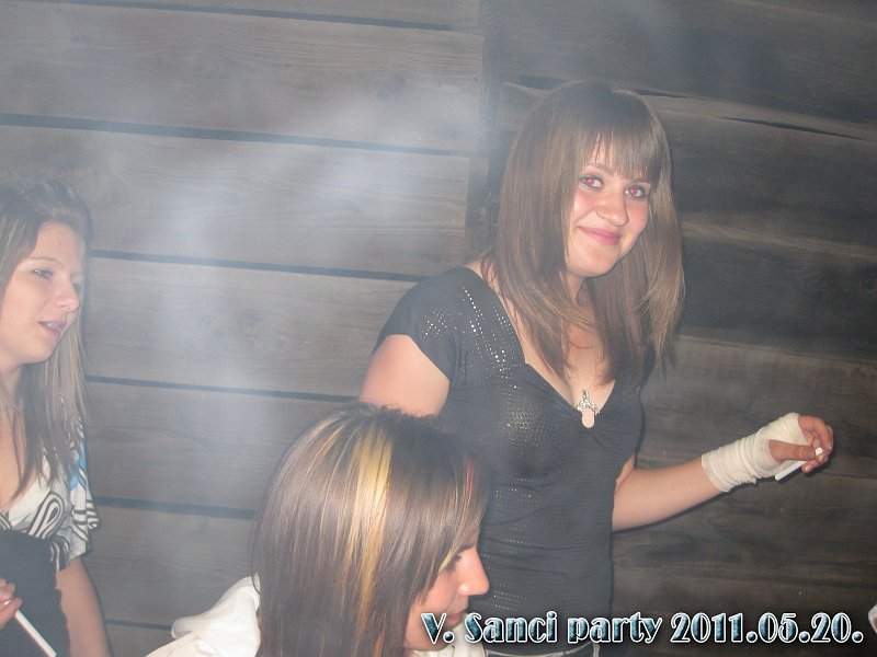 V. SanciParty 076.jpg